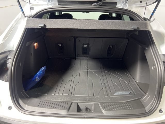 New 2026 Chevrolet Trax RS w/ Driver Confidence Package FWD image 6