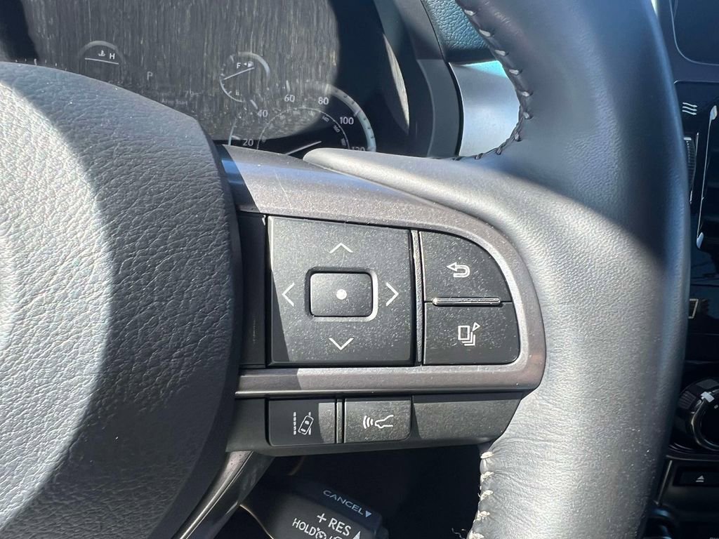 Used 2023 Lexus GX 460 w/ Black Line Special Edition image 26