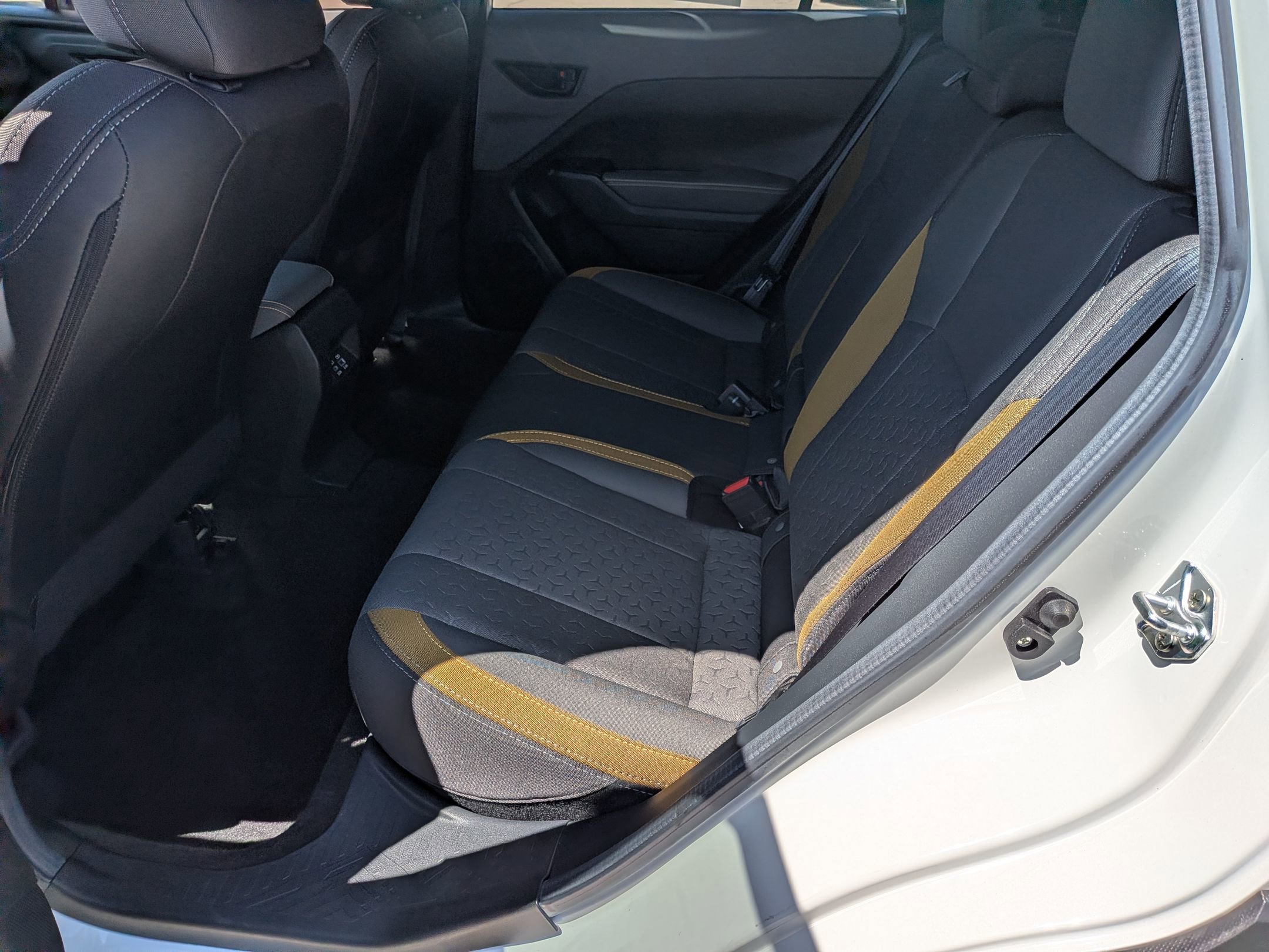 Certified 2025 Subaru Crosstrek 2.5i Sport w/ Crosstrek Mirror Package image 28