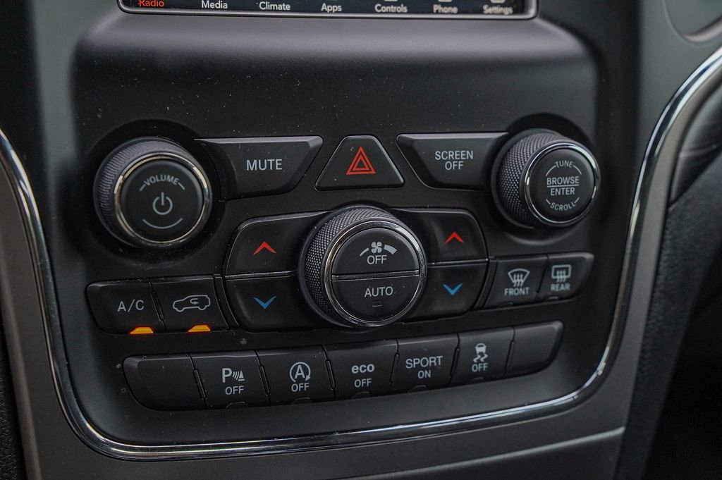 Used 2021 Jeep Grand Cherokee Freedom Edition image 28