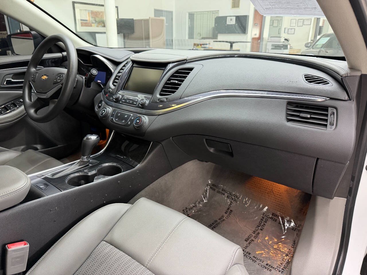 Used 2018 Chevrolet Impala LS FWD image 18