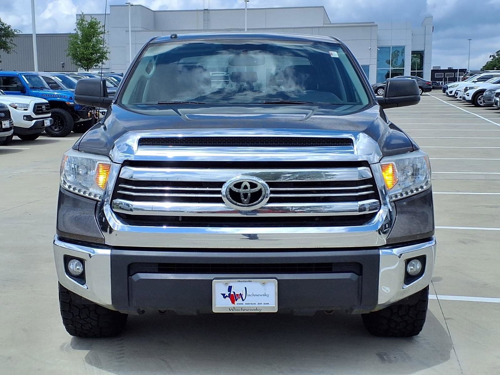 Used 2016 Toyota Tundra SR5 RWD image 4