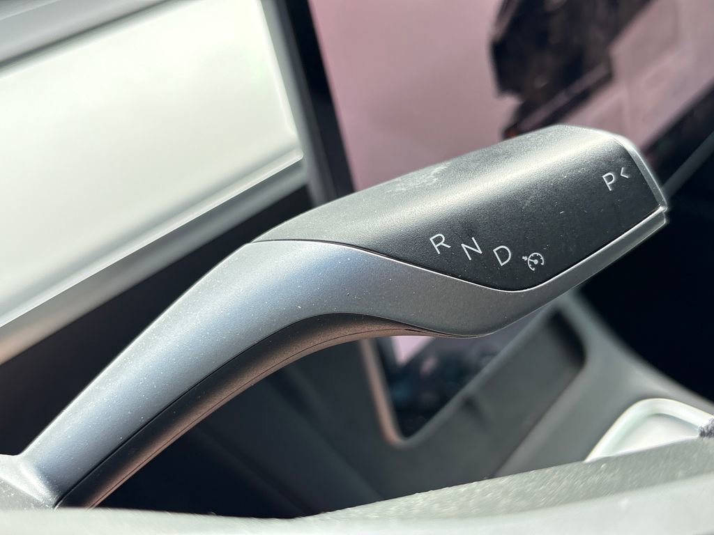 Used 2022 Tesla Model 3 Long Range AWD/4WD image 28
