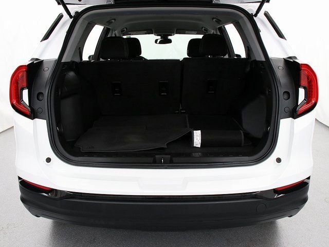 Used 2022 GMC Terrain SLE w/ Driver Convenience Package image 28