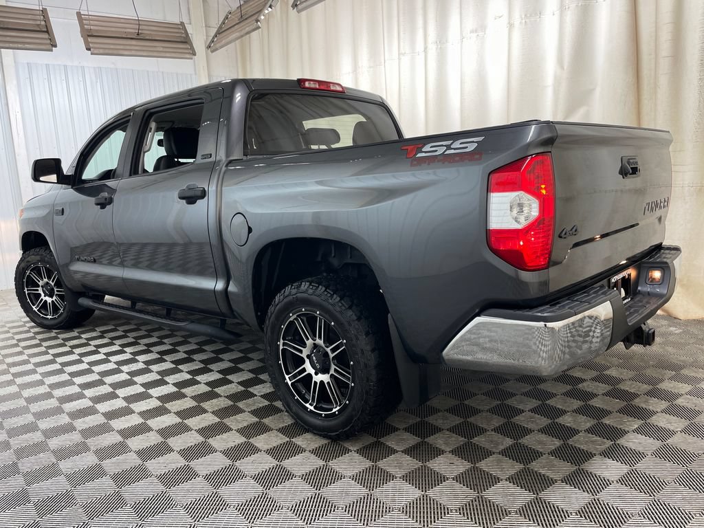Used 2019 Toyota Tundra SR5 w/ SR5 Upgrade Package AWD/4WD image 44