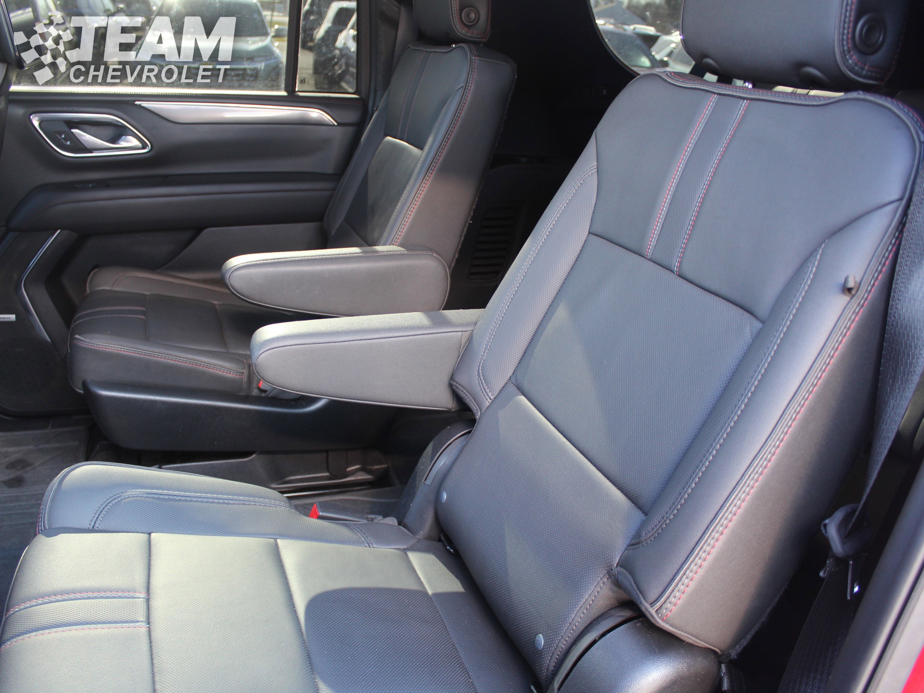 Certified 2024 Chevrolet Suburban RST w/ Luxury Package image 24