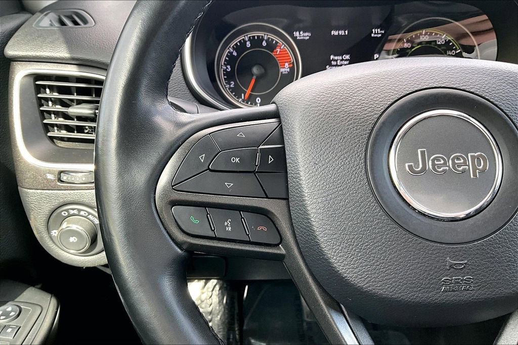 Used 2019 Jeep Cherokee Trailhawk w/ Cold Weather Group image 24