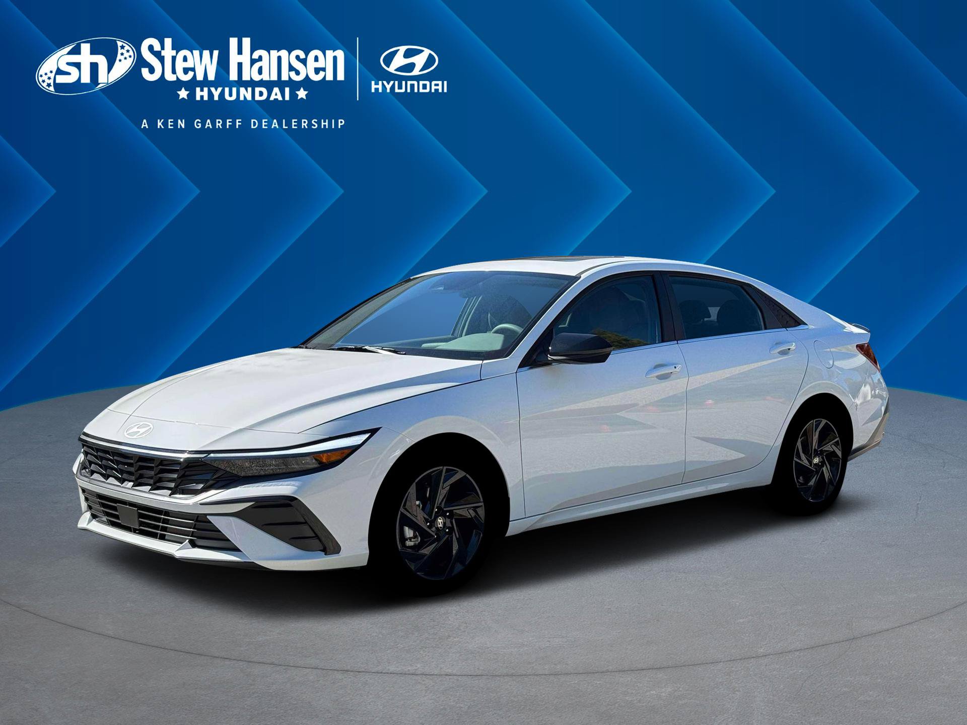 New 2026 Hyundai Elantra SEL Sport Premium FWD image 2