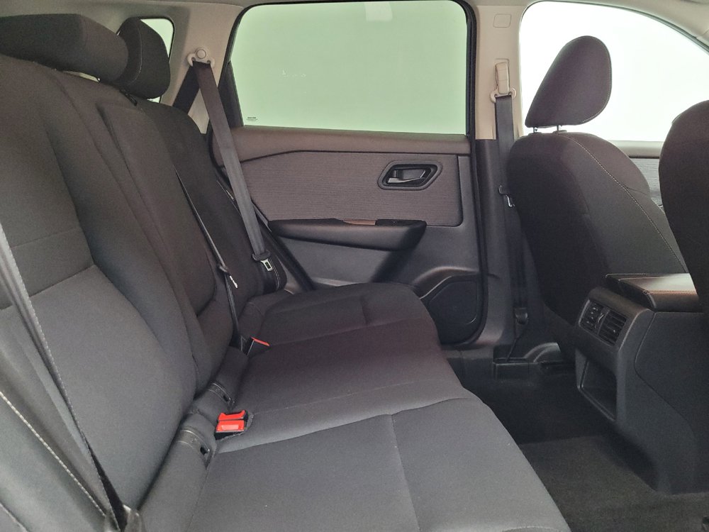 Used 2023 Nissan Rogue S AWD/4WD image 19