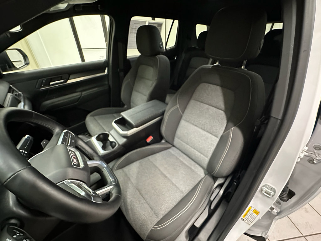 Certified 2025 GMC Terrain Elevation image 24