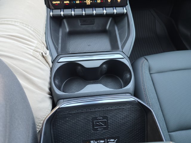 New 2027 GMC Terrain AT4 w/ Convenience Package III AWD/4WD image 21
