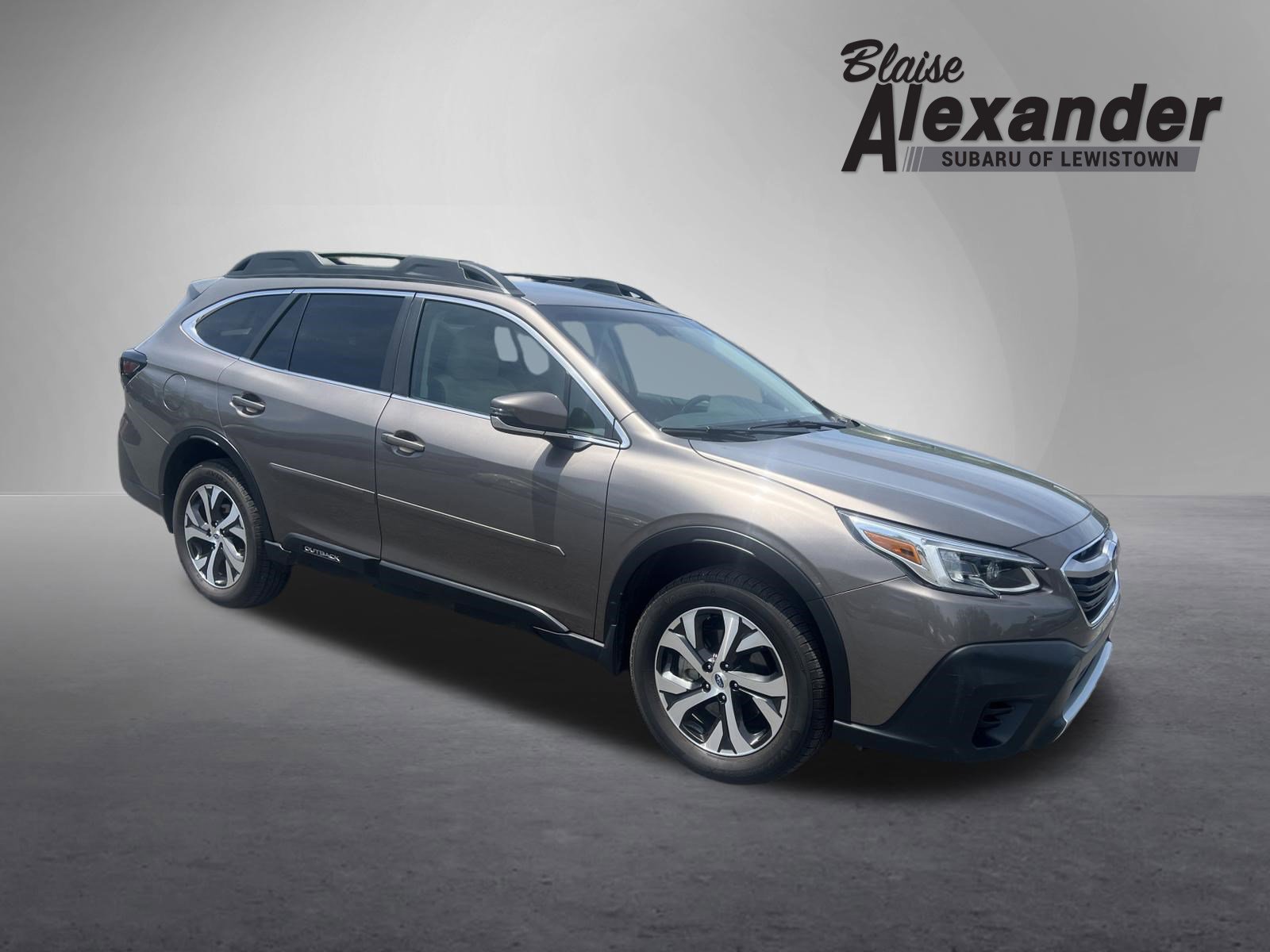 Used 2021 Subaru Outback Limited w/ Popular Package #2 AWD/4WD image 1