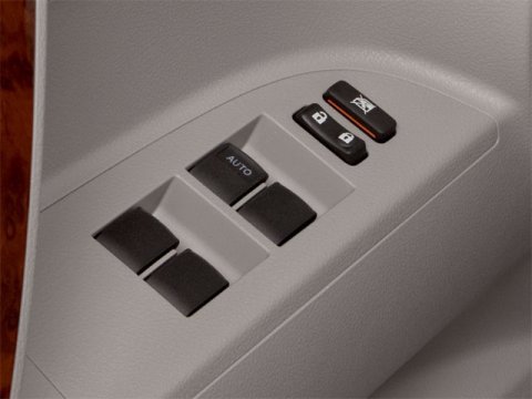 Used 2013 Toyota Highlander SE image 16