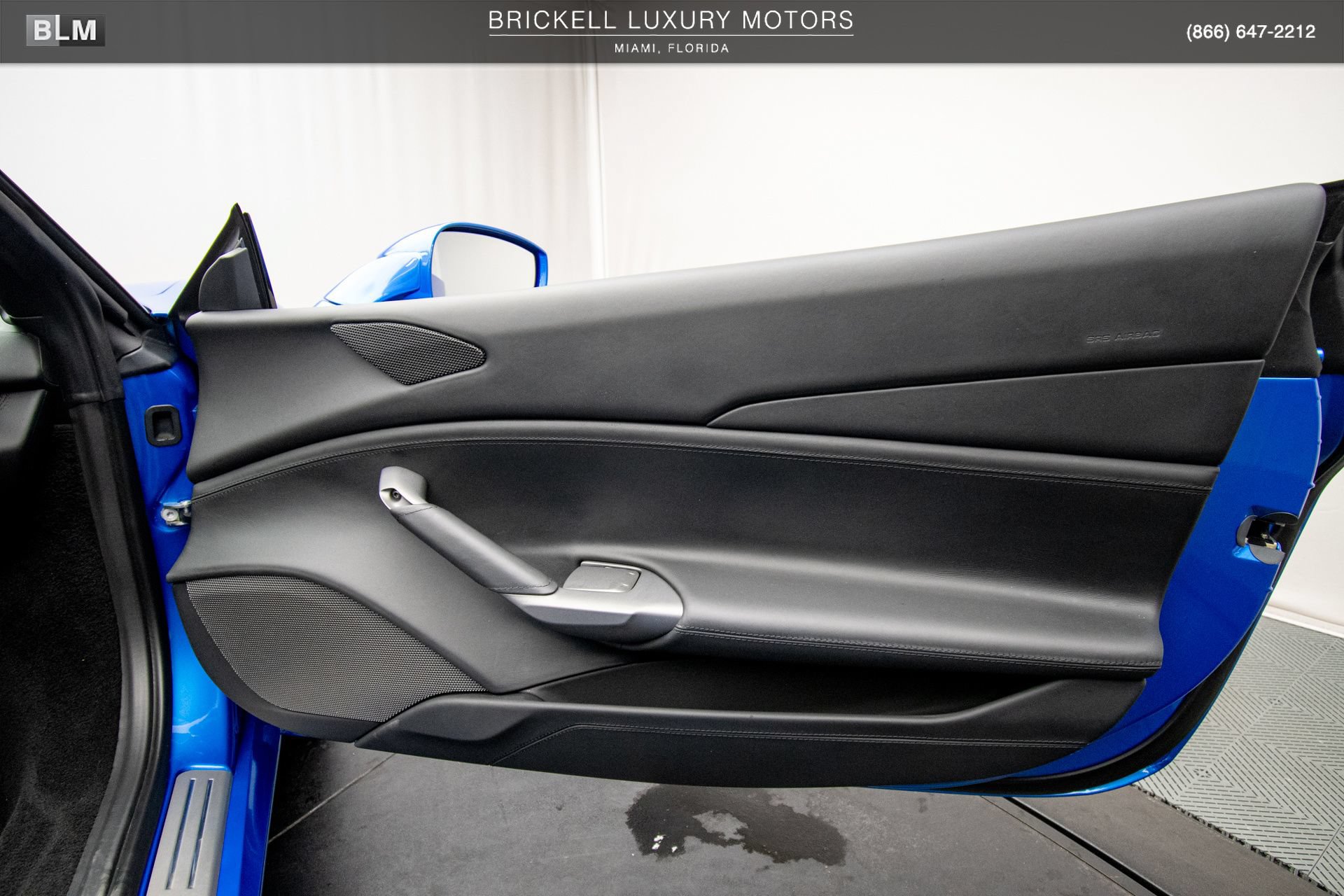 Used 2017 Ferrari 488 Spider RWD image 32