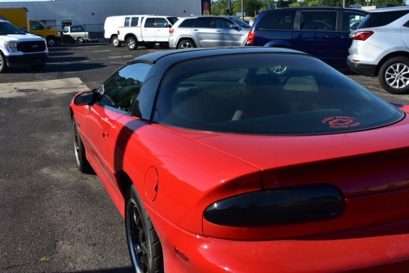 Used 1998 Chevrolet Camaro Z28 w/ Preferred Equipment Group 2 RWD image 4