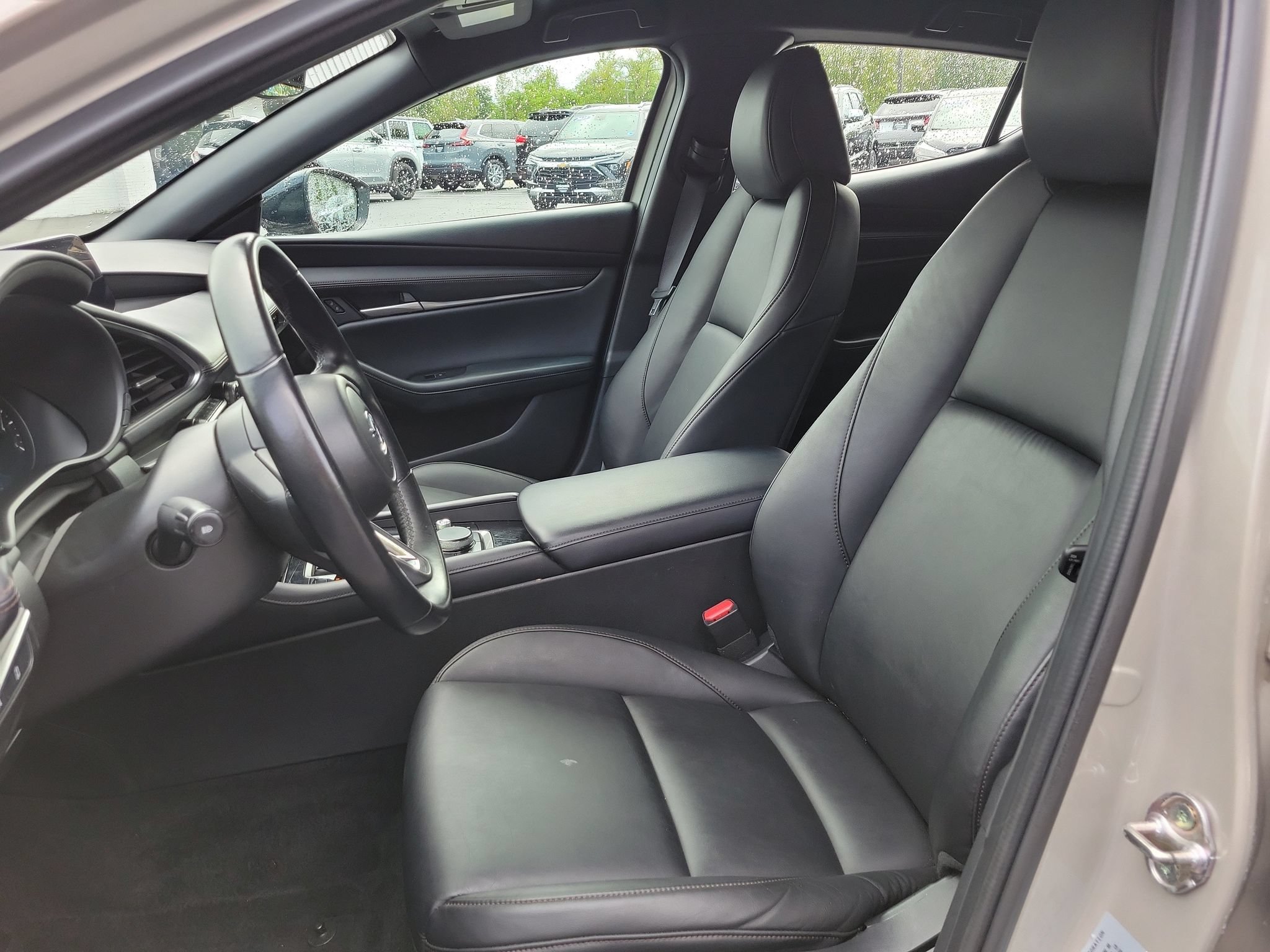 Used 2025 MAZDA MAZDA3 s Sport FWD image 5