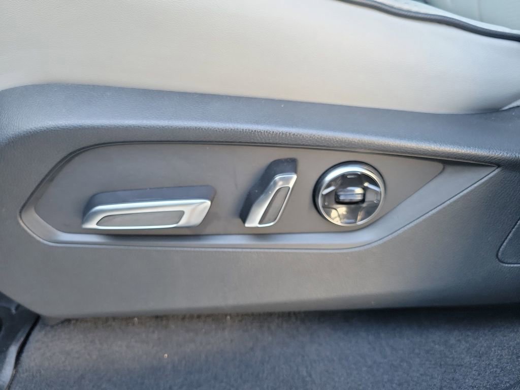 Used 2024 Acura MDX SH-AWD w/ Advance Package image 26