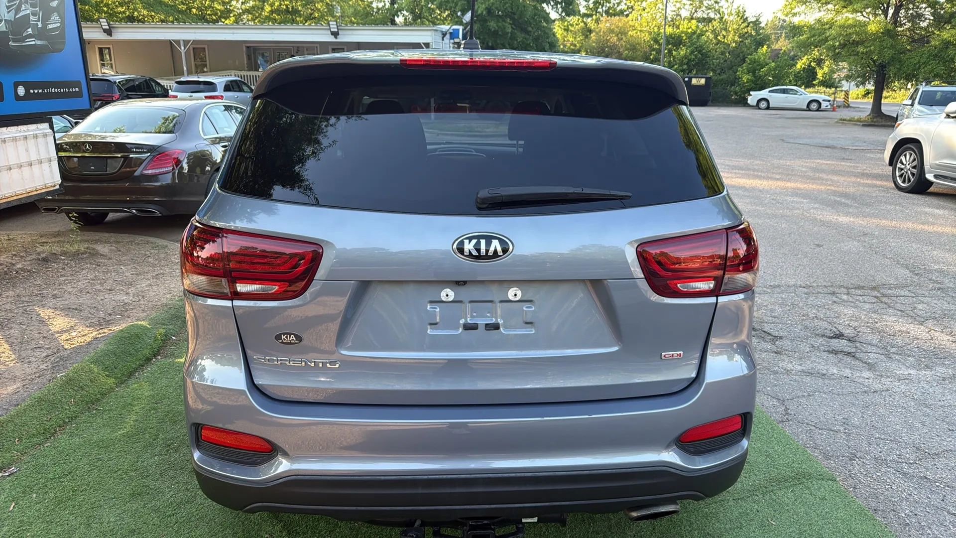 Used 2020 Kia Sorento LX AWD/4WD image 6