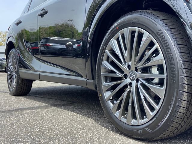 New 2026 Lexus RX 450h AWD image 8