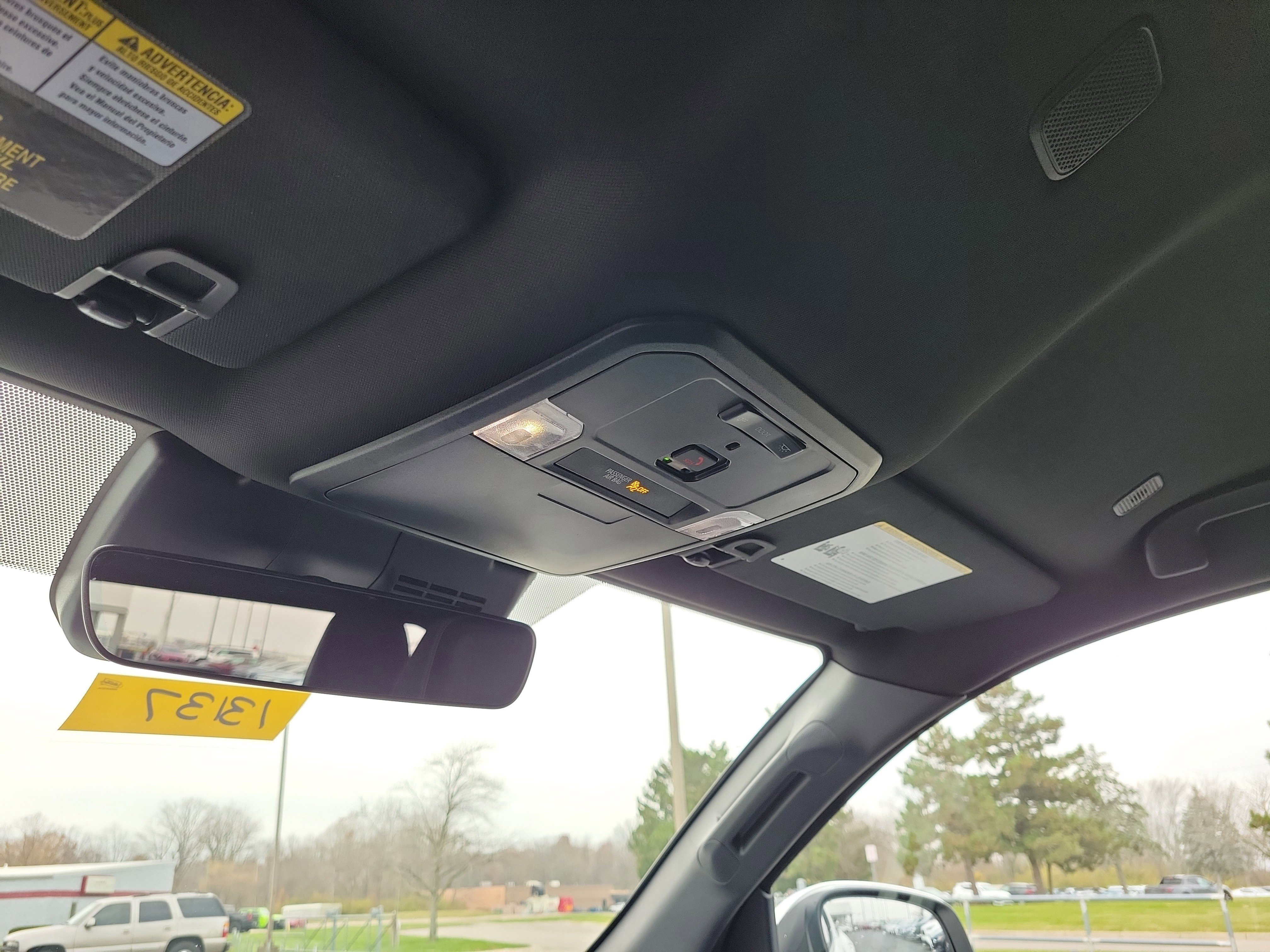 Used 2024 Toyota Tacoma TRD Off-Road image 30