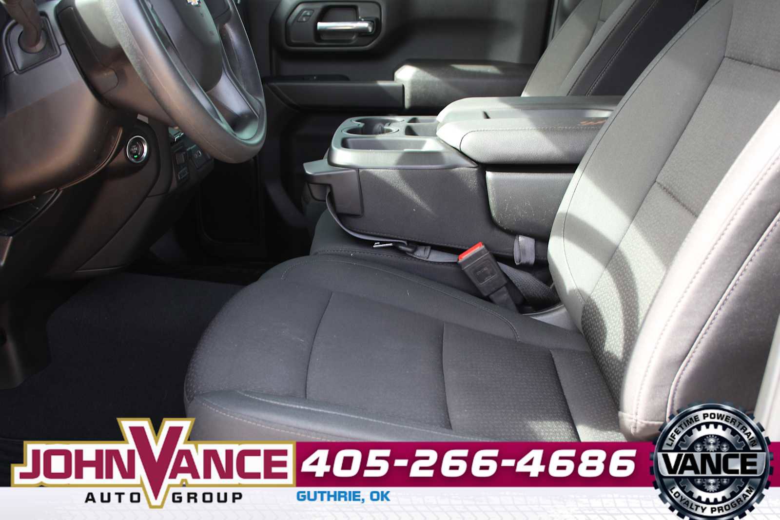 Used 2025 Chevrolet Silverado 2500 Custom image 25