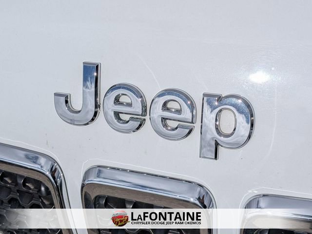 Used 2021 Jeep Cherokee Latitude Lux image 9