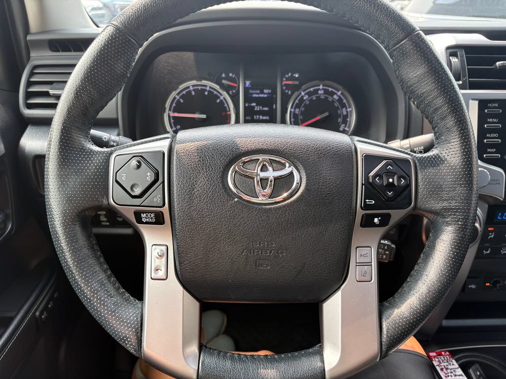 Used 2023 Toyota 4Runner Limited AWD/4WD image 7