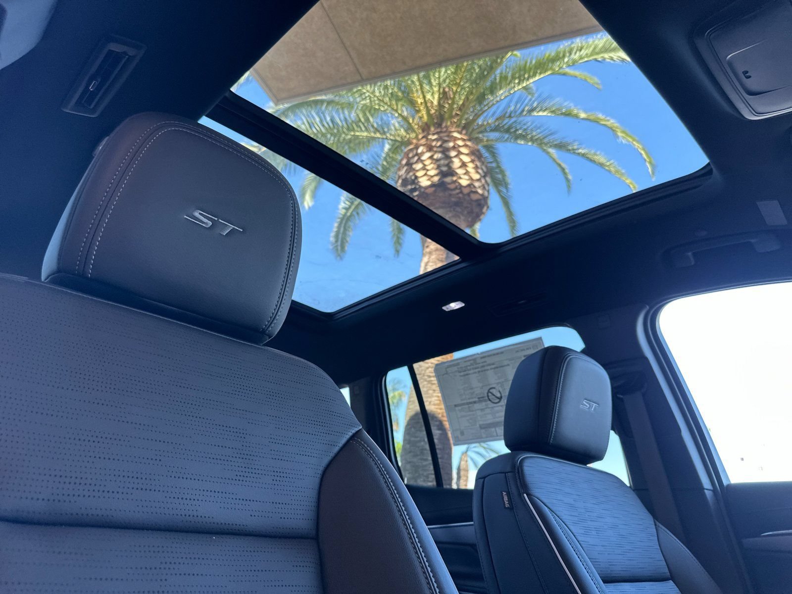 New 2026 Buick Enclave Sport Touring w/ Power Package FWD image 18
