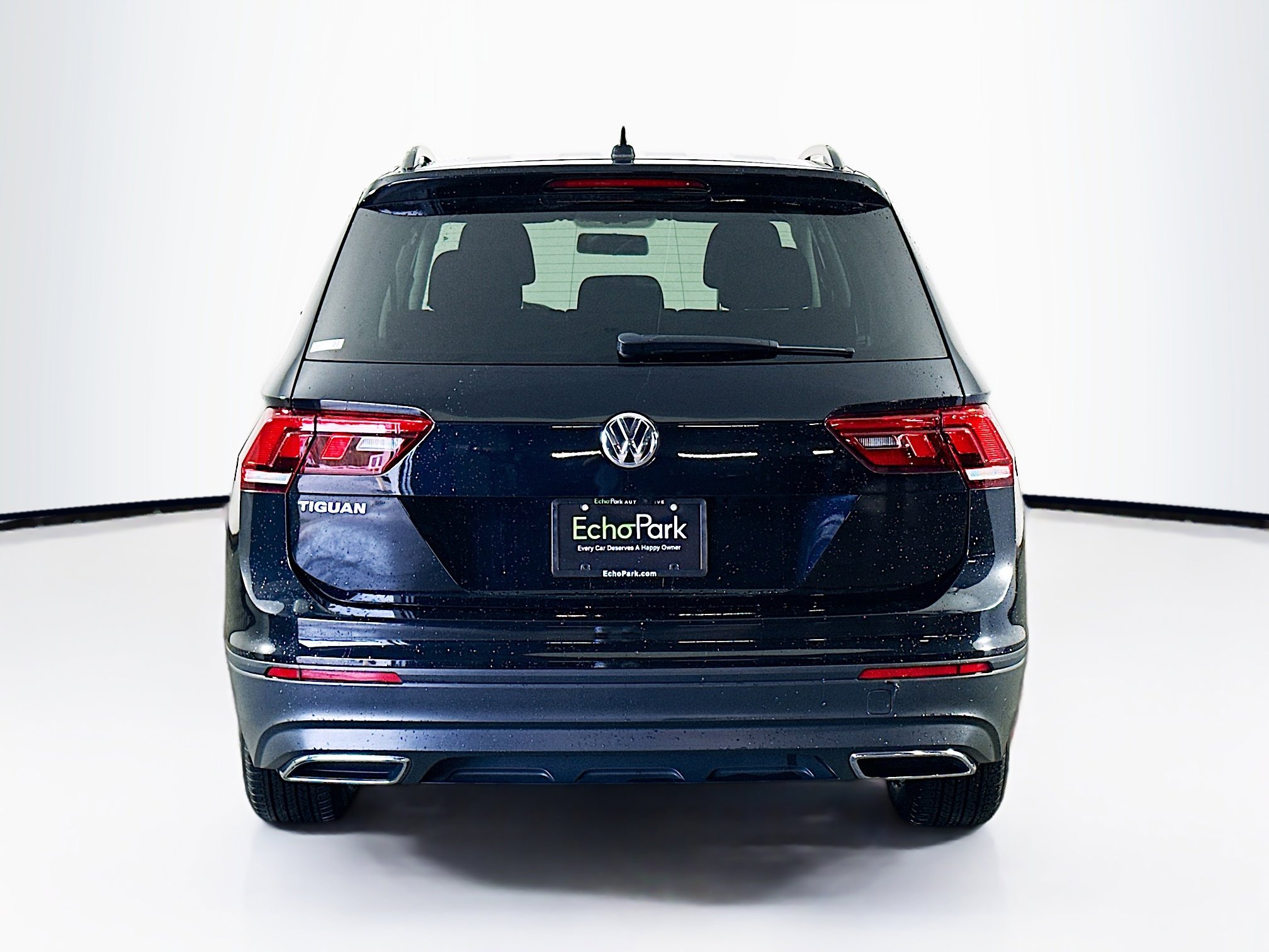 Used 2020 Volkswagen Tiguan S image 7