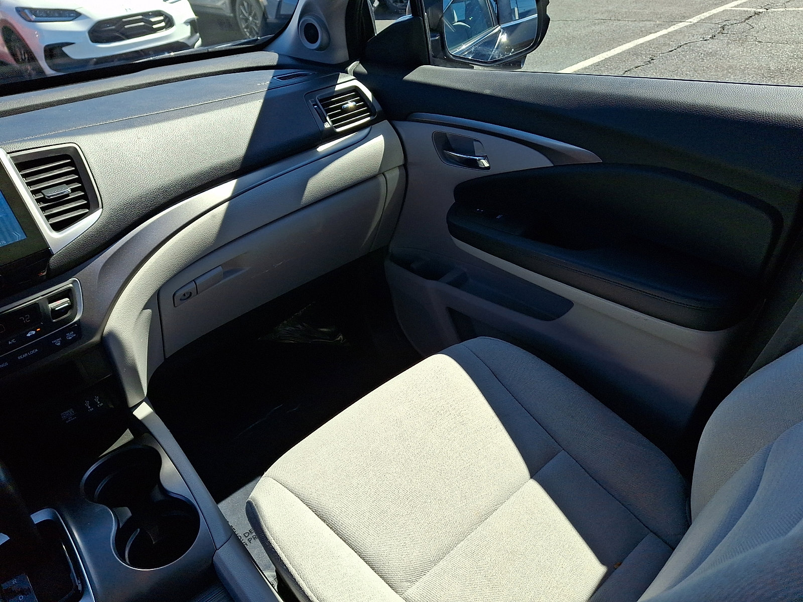 Used 2016 Honda Pilot EX image 12