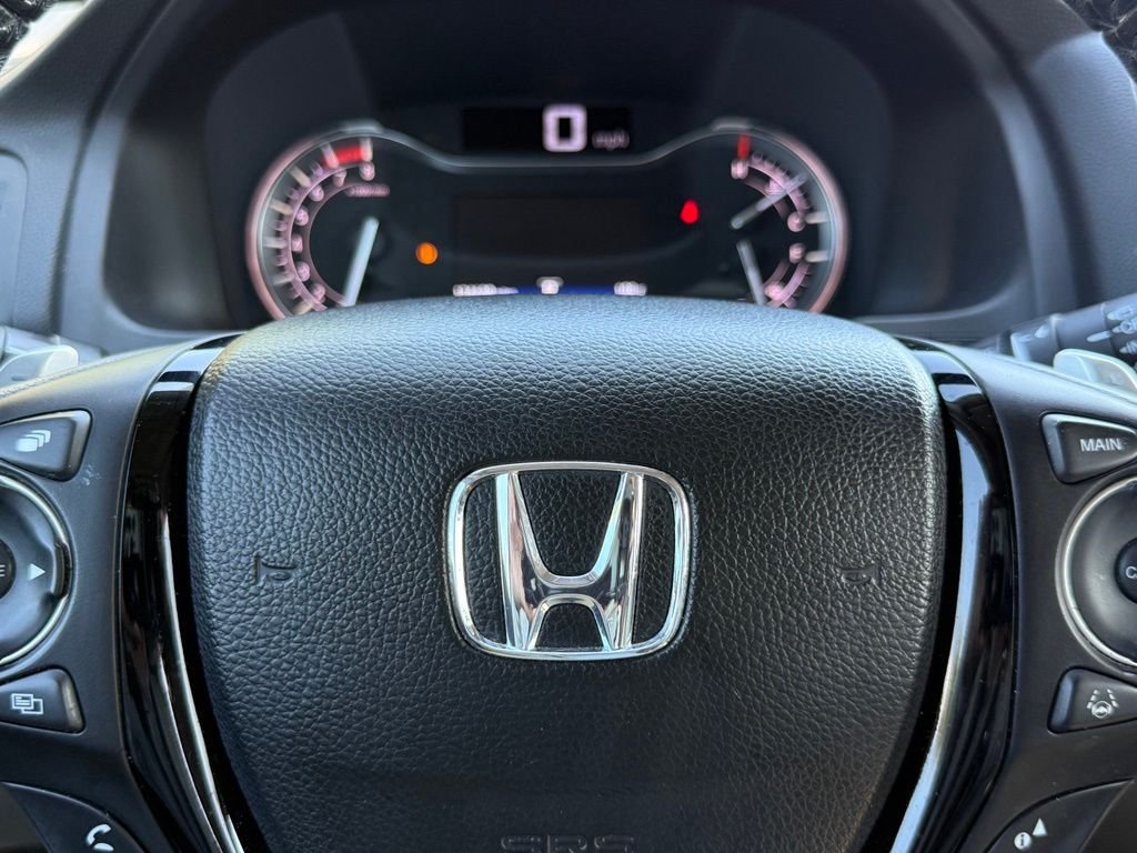 Used 2016 Honda Pilot Touring image 26