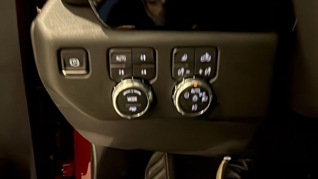 New 2026 GMC Sierra 1500 SLT w/ SLT Premium Plus Package AWD/4WD image 31