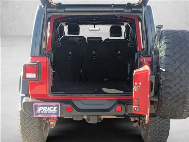 Used 2022 Jeep Wrangler Unlimited Rubicon w/ Xtreme Recon 35" Tire Package image 6