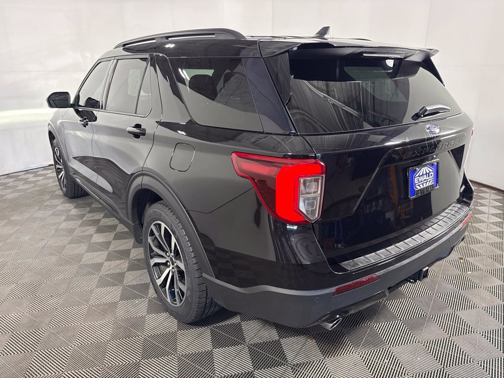 Used 2022 Ford Explorer ST-Line w/ Class IV Trailer Tow Package AWD/4WD image 7