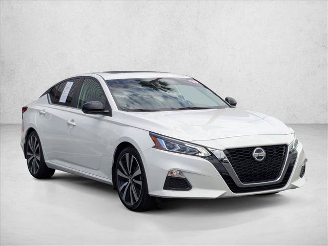 Used 2019 Nissan Altima 2.5 SR w/ SR Premium Package FWD video 3