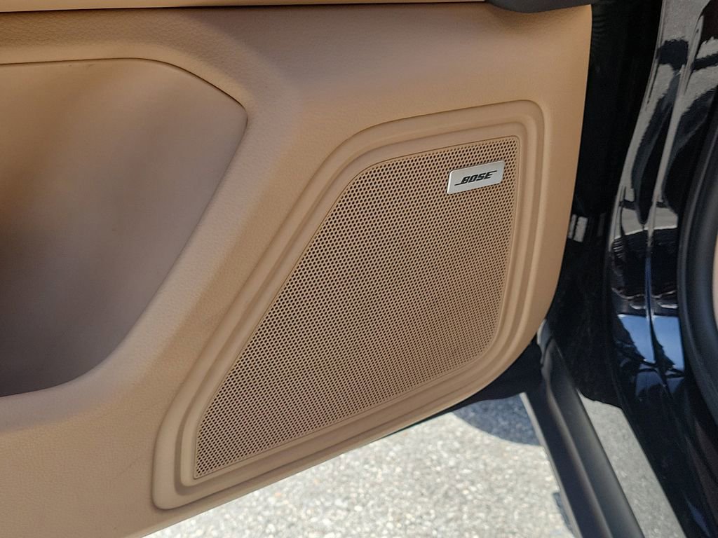 Certified 2022 Porsche Macan image 28