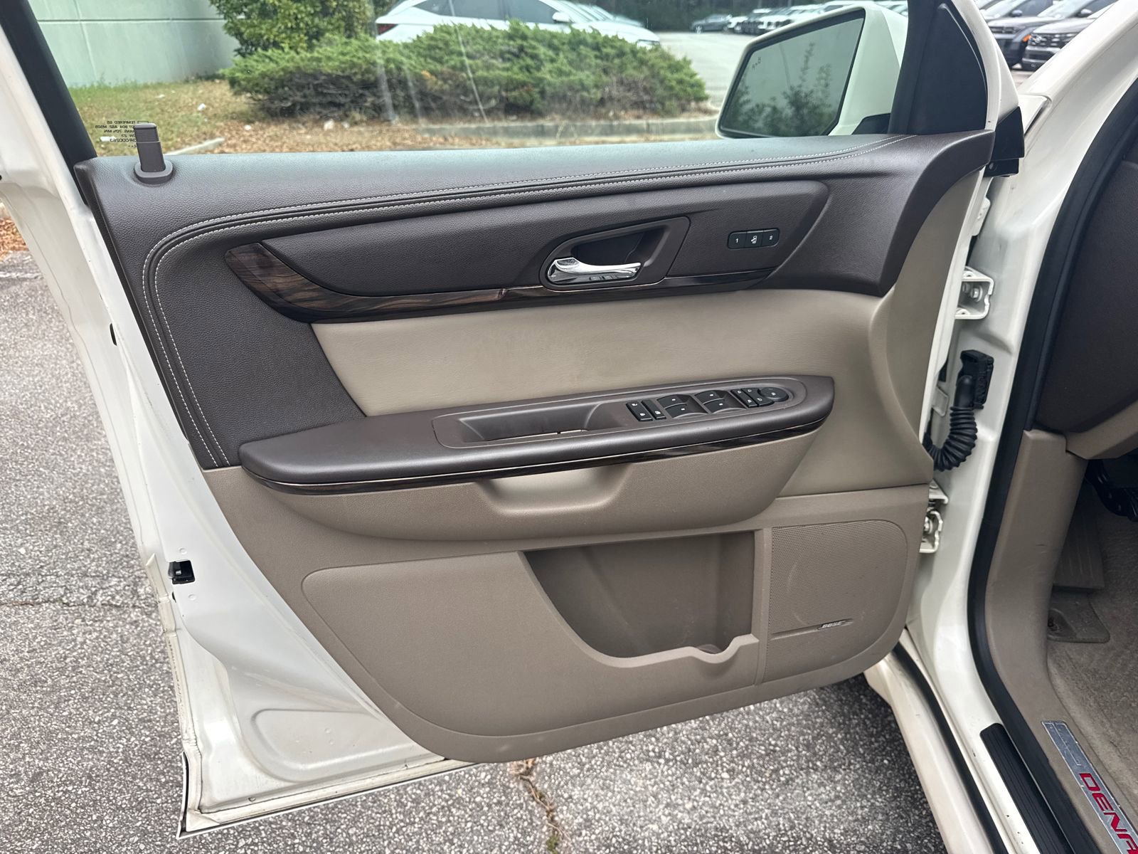 Used 2014 GMC Acadia Denali image 10