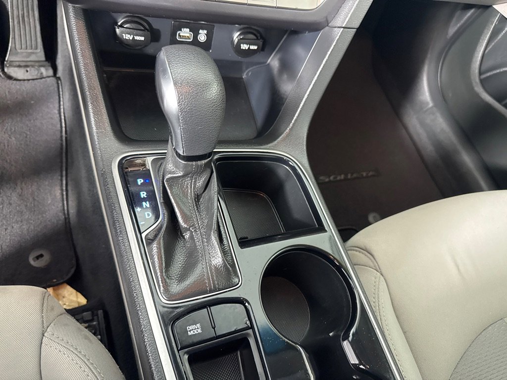 Used 2018 Hyundai Sonata SE FWD image 18