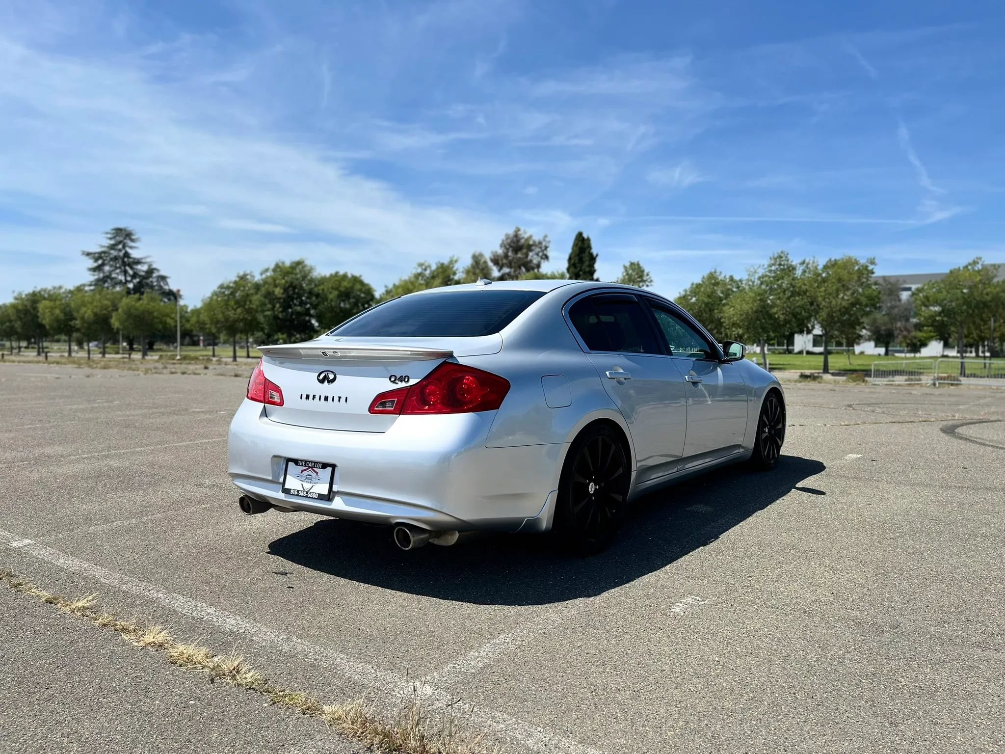 Used 2015 INFINITI Q40 w/ Navigation Package RWD image 6