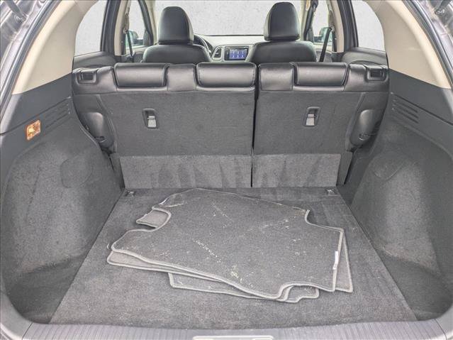 Used 2017 Honda HR-V EX-L image 6