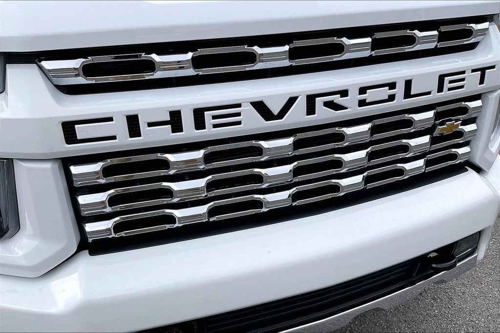Used 2023 Chevrolet Silverado 2500 Custom w/ Custom Value Package AWD/4WD image 27
