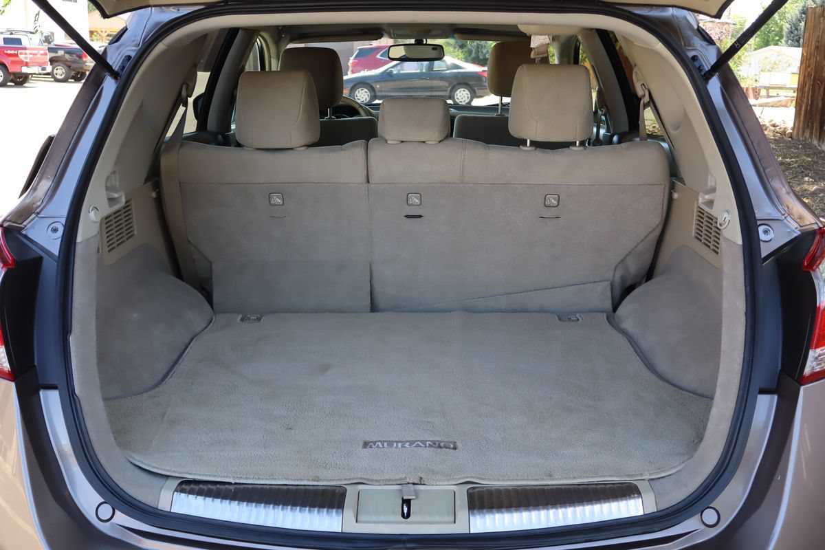 Used 2013 Nissan Murano SV AWD/4WD image 14