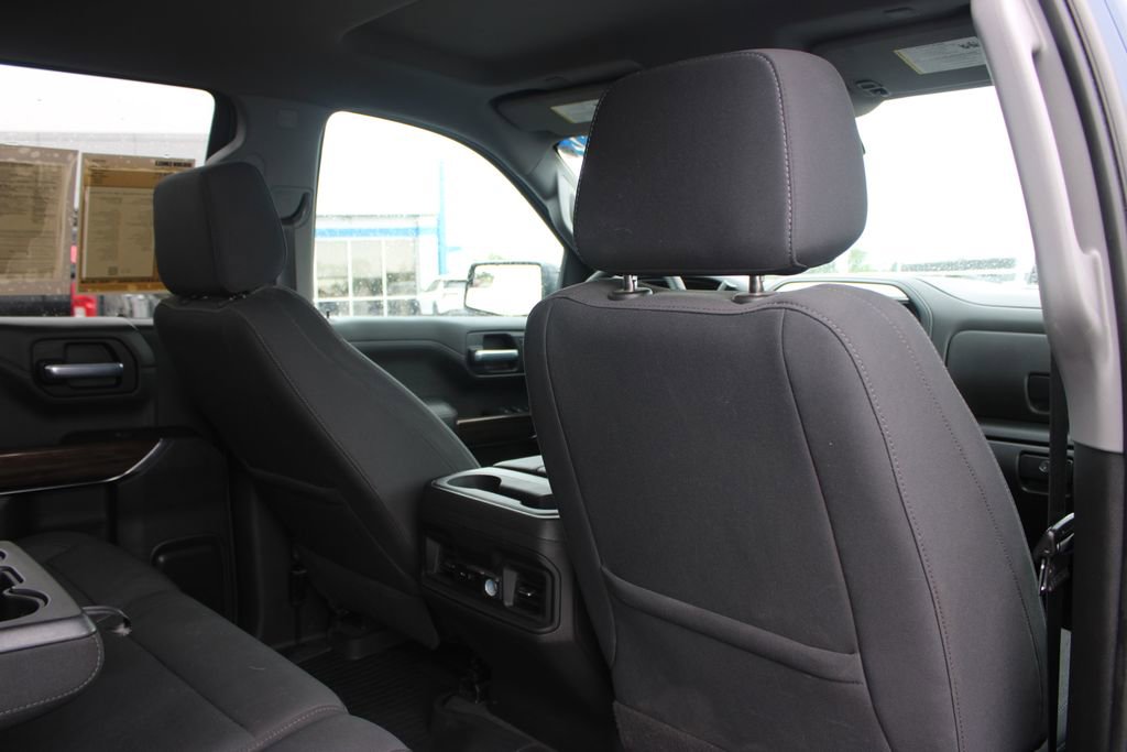 Used 2022 Chevrolet Silverado 1500 LT Trail Boss AWD/4WD image 33