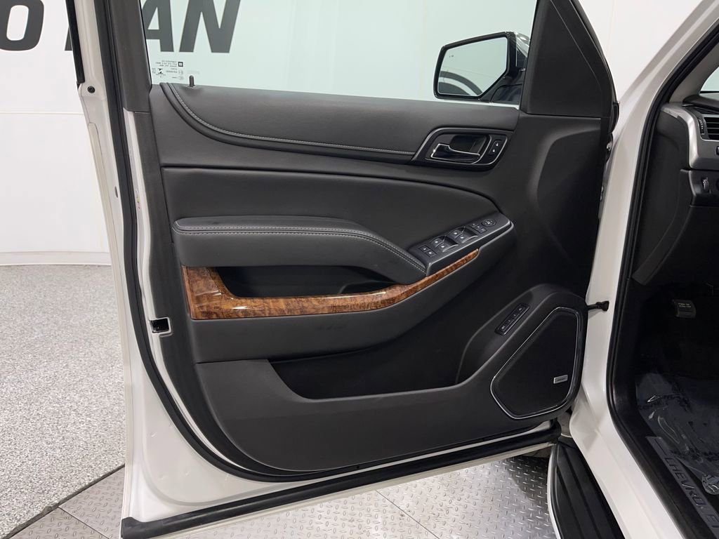 Used 2018 Chevrolet Tahoe Premier w/ Max Trailering Package image 16
