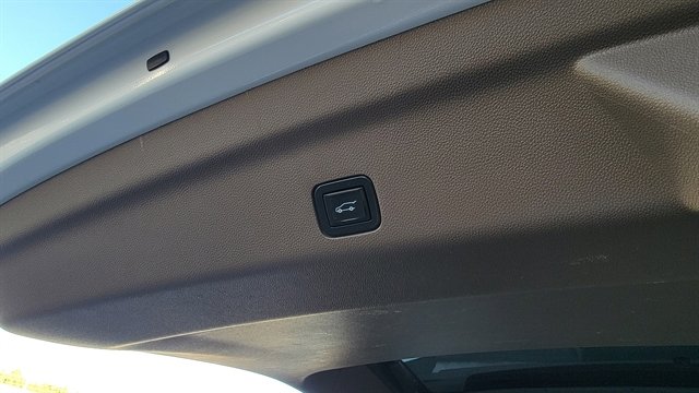 Used 2021 GMC Yukon XL Denali w/ Denali Premium Package image 63