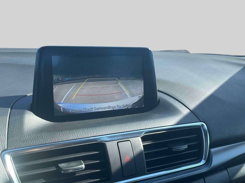 Used 2017 MAZDA MAZDA3 Grand Touring FWD image 27