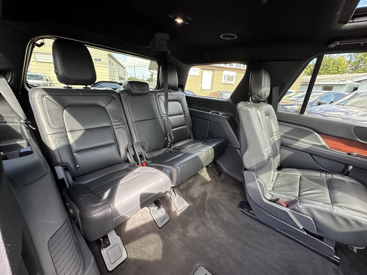 Used 2022 Lincoln Navigator Reserve image 64