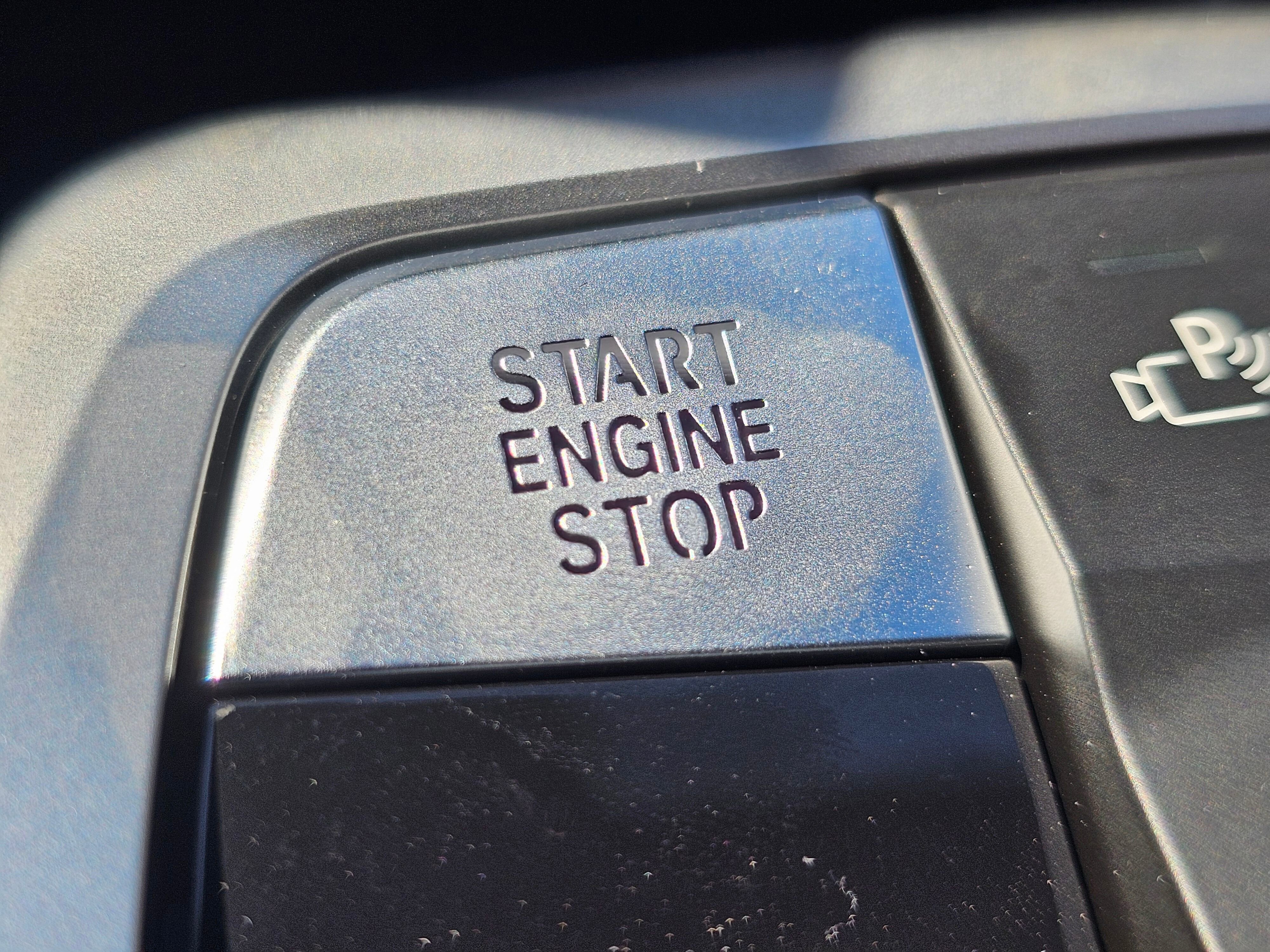 New 2025 BMW X1 xDrive28i w/ Convenience Package image 21