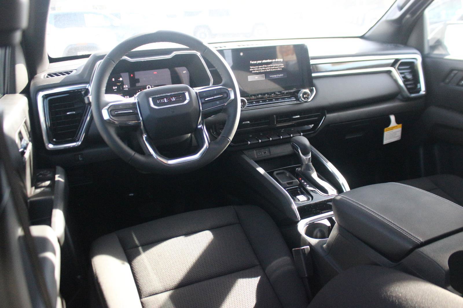 New 2025 GMC Canyon Elevation w/ Convenience Package image 18