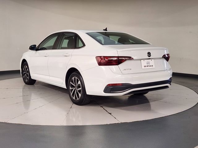 Used 2022 Volkswagen Jetta S image 6